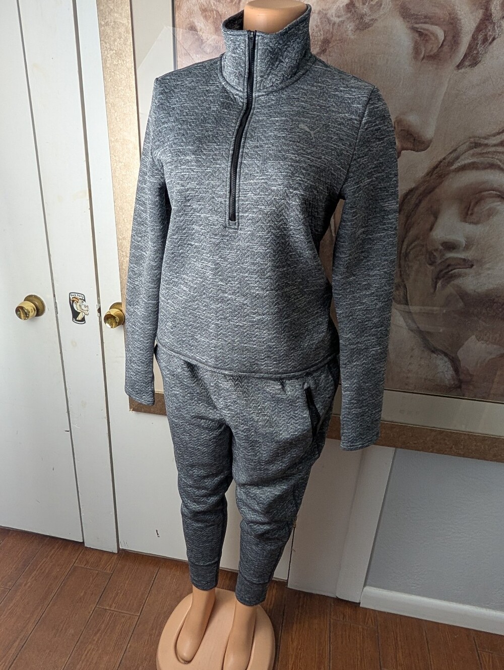 Women's PUMA Waffle Knit 1/4 Warm Cell Heather Gray Track Set Sz Top S, Bottom L